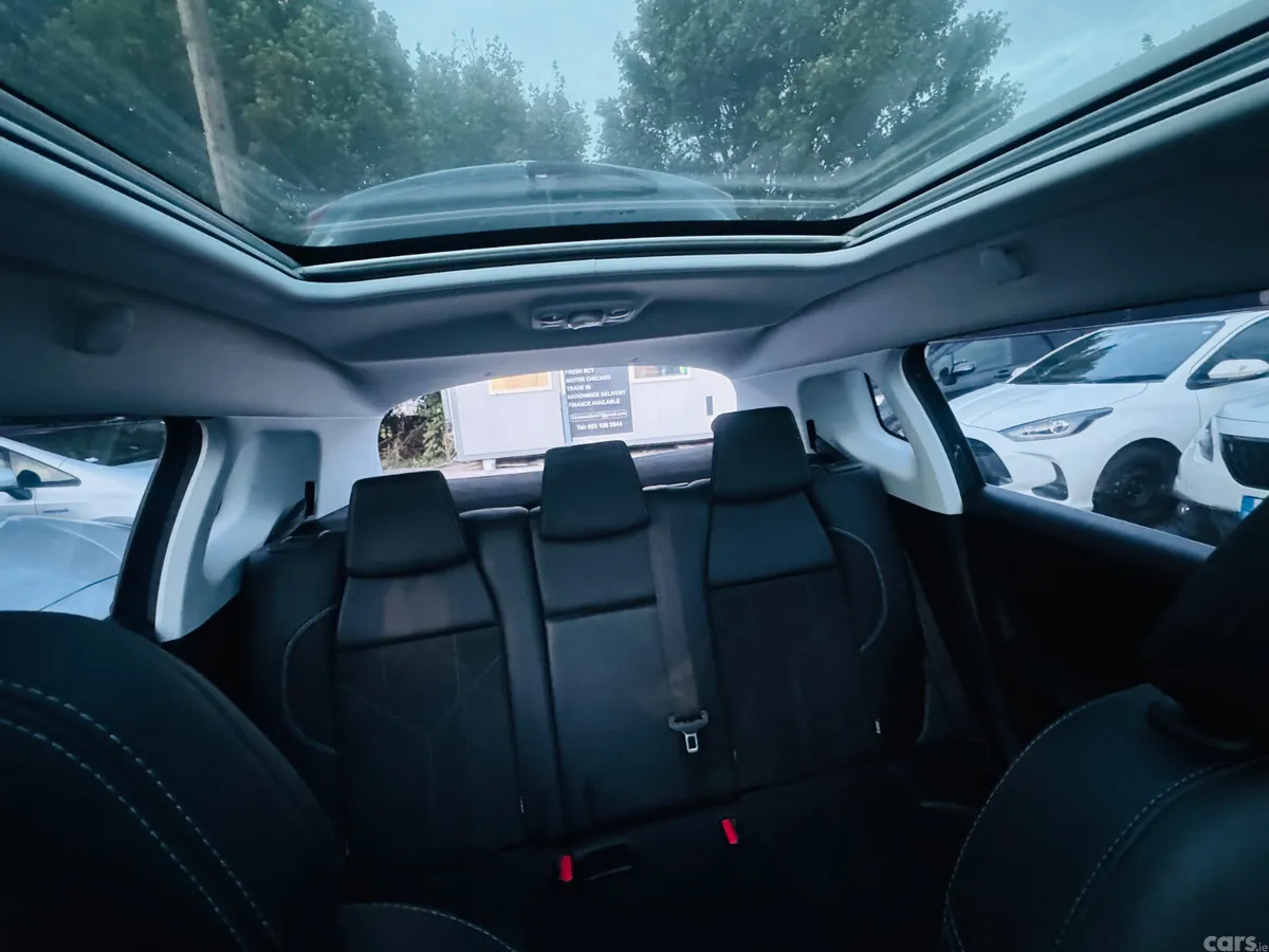 Peugeot 2008 SUV, Petrol, 2019, Green