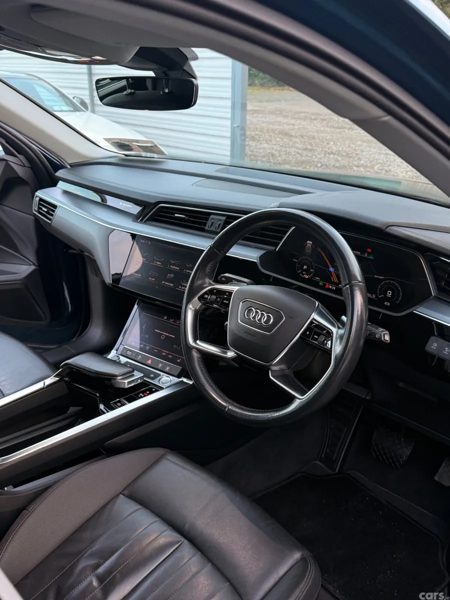 Audi e-tron Estate, Electric, 2020, Blue