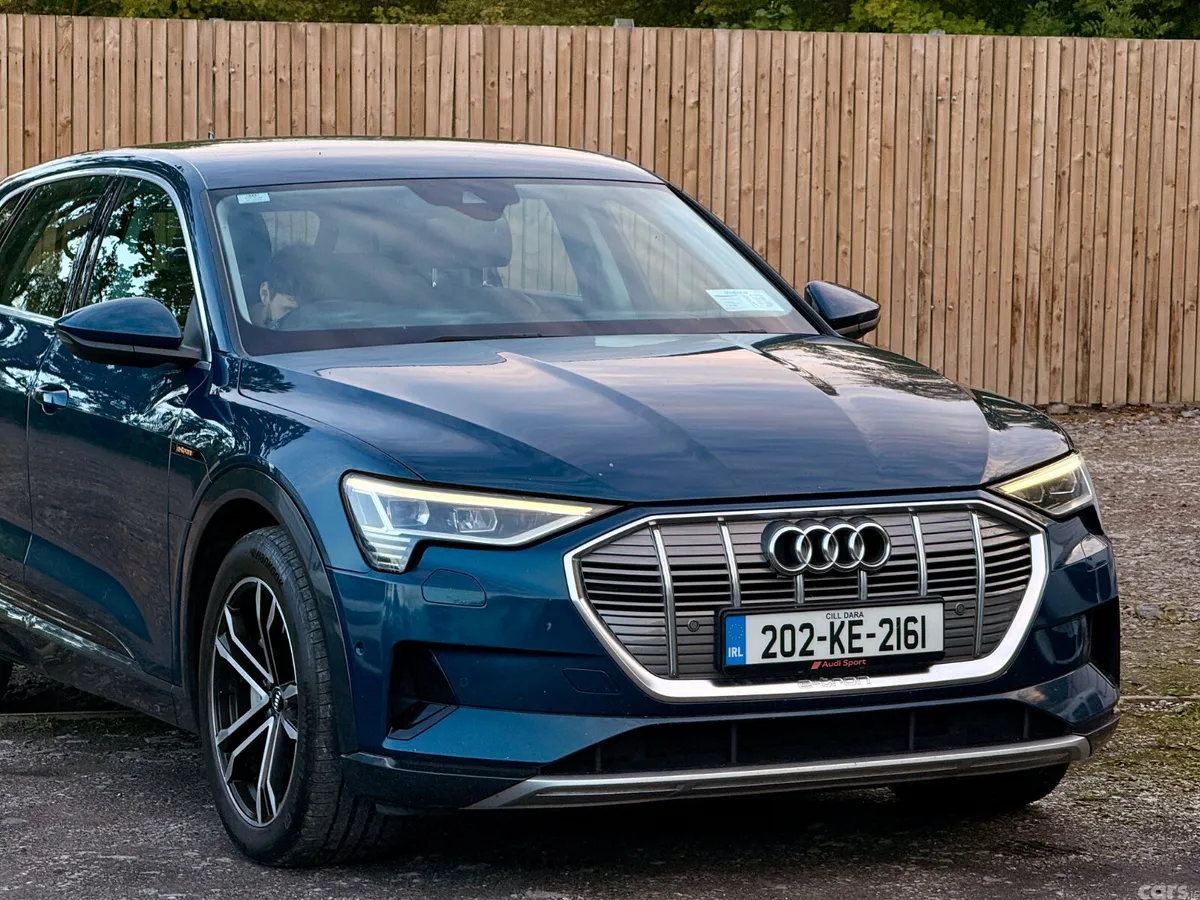 Audi e-tron Estate, Electric, 2020, Blue