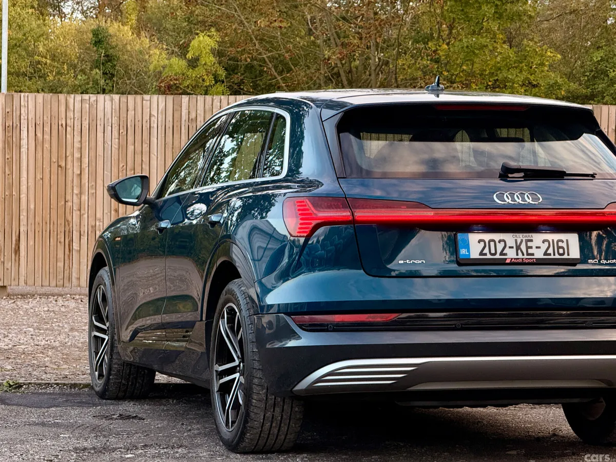 Audi e-tron Estate, Electric, 2020, Blue
