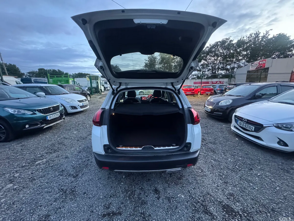 Peugeot 2008 SUV, Petrol, 2018, White