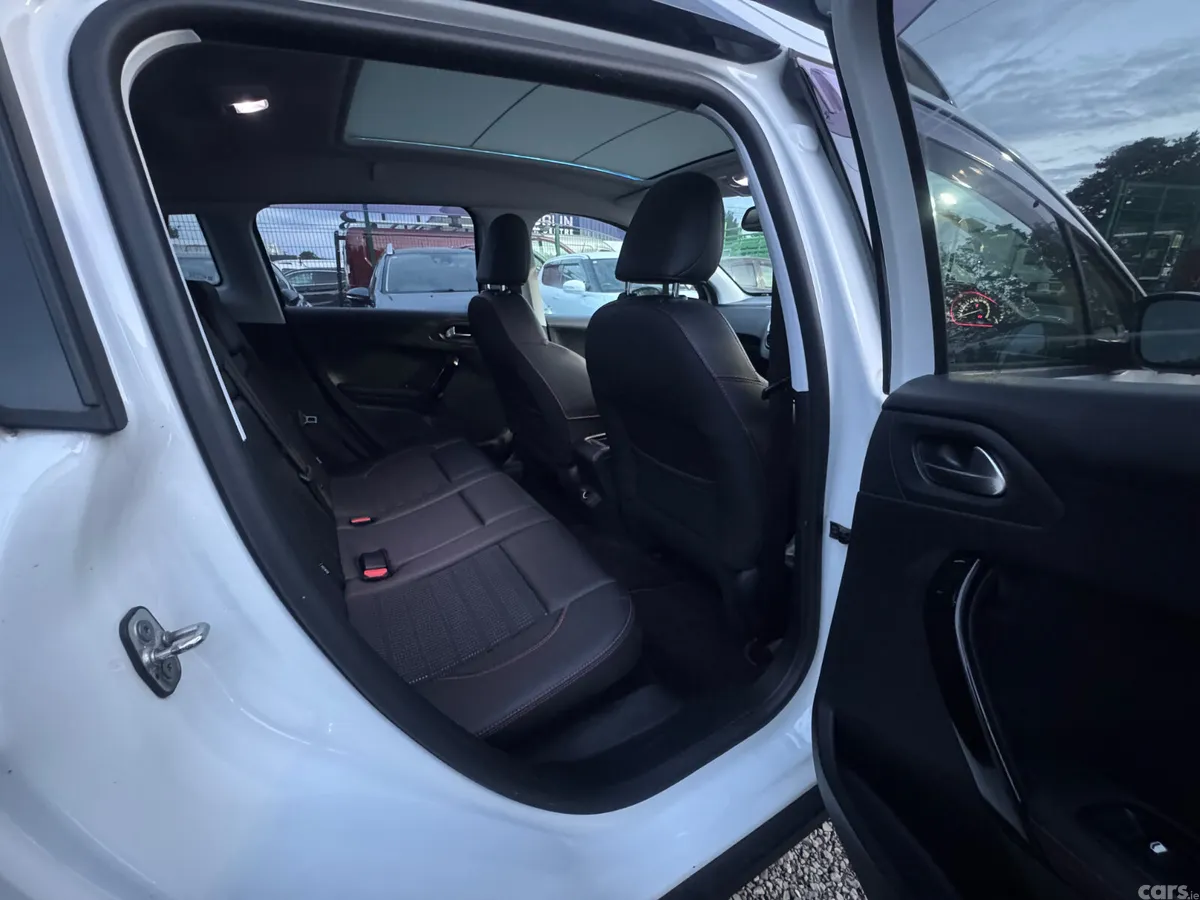 Peugeot 2008 SUV, Petrol, 2018, White