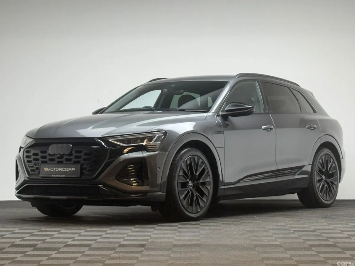 Audi Q8 e-tron SUV, Electric, 2023, Grey
