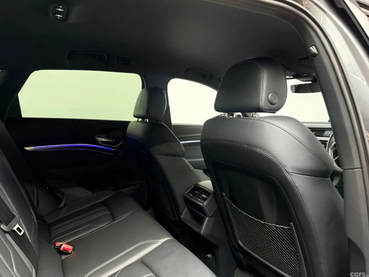 Audi Q8 e-tron SUV, Electric, 2023, Grey