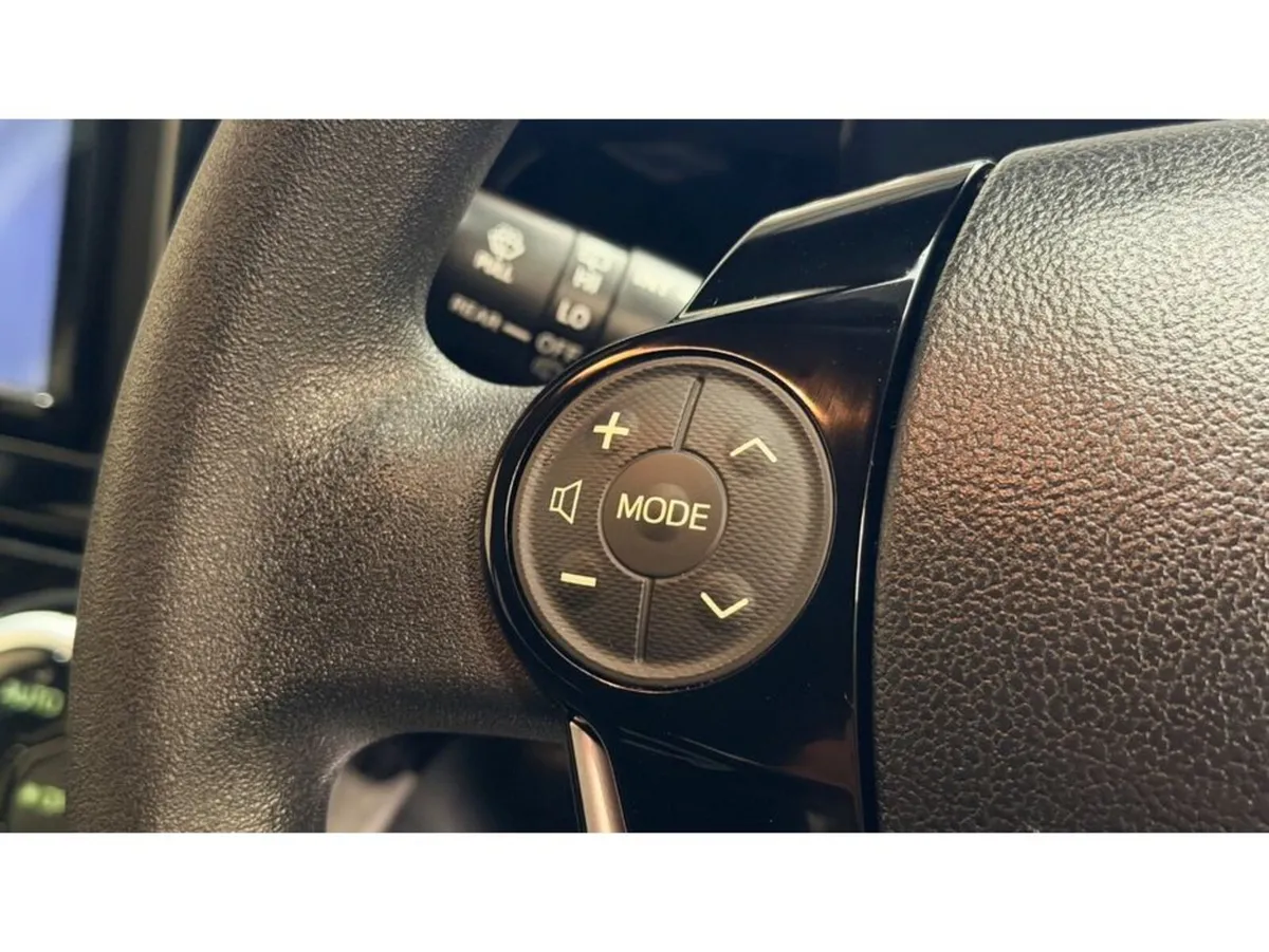 Toyota Aqua Hatchback, Petrol Hybrid, 2020, Silver