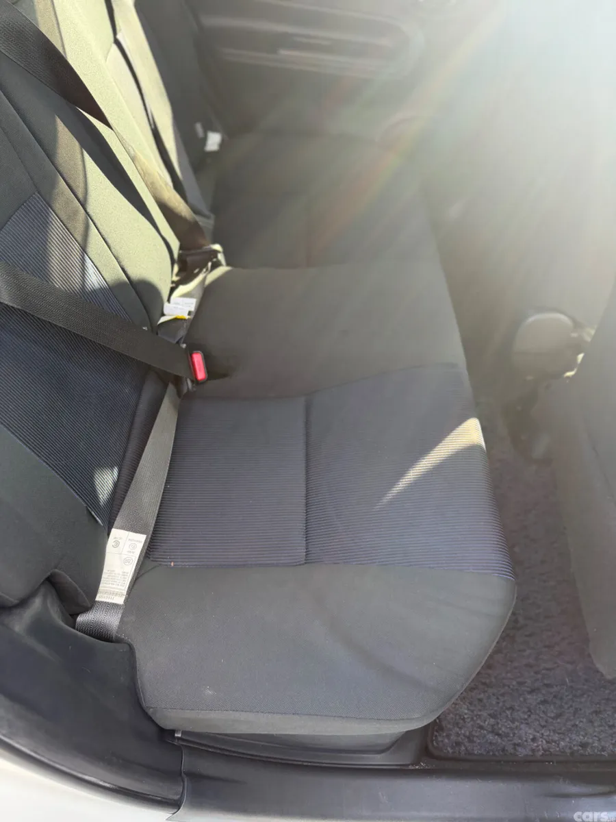 Toyota Aqua Hatchback, Petrol Hybrid, 2015, White