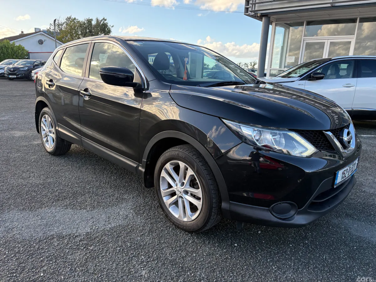 Nissan Qashqai Hatchback, Diesel, 2015, Black