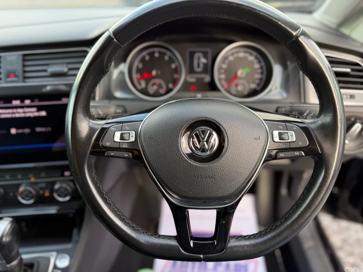 Volkswagen Golf Hatchback, Petrol, 2018, Black