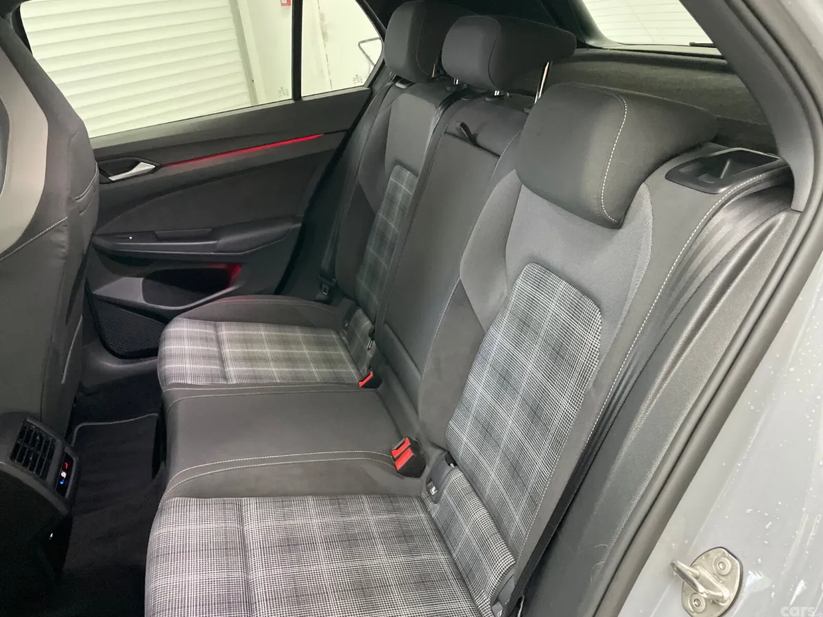 Volkswagen Golf Hatchback, Diesel, 2023, Grey