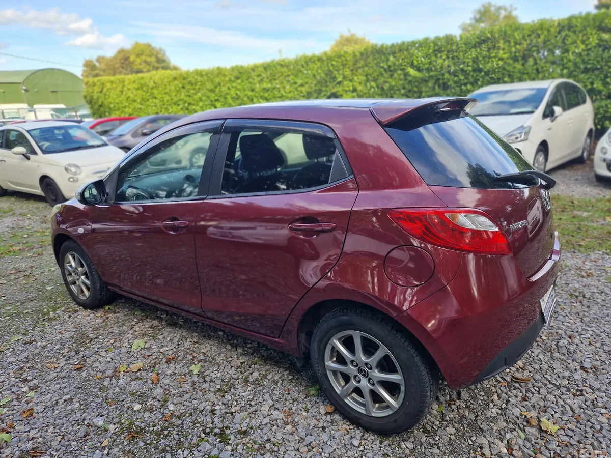Mazda Demio MPV, Petrol, 2014, Red
