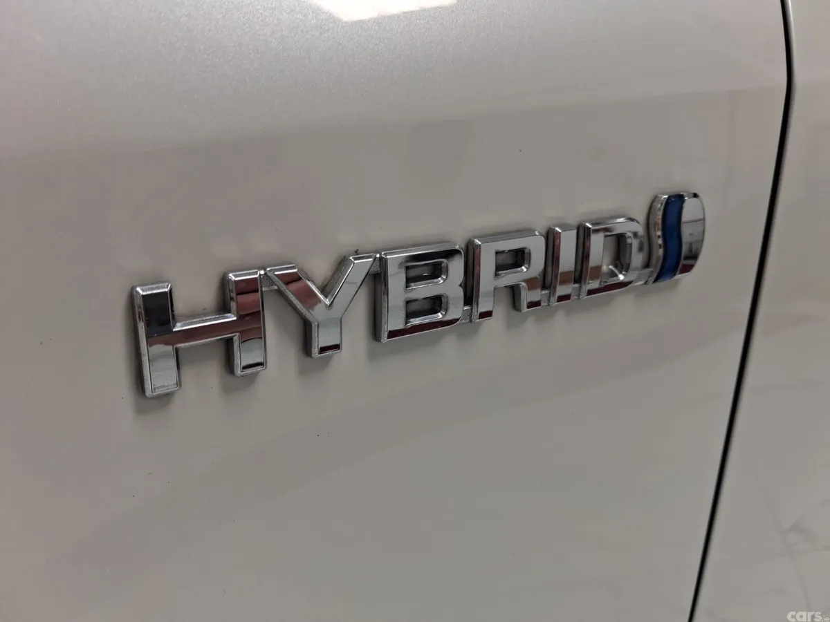 Toyota Corolla Hatchback, Petrol Hybrid, 2019, White