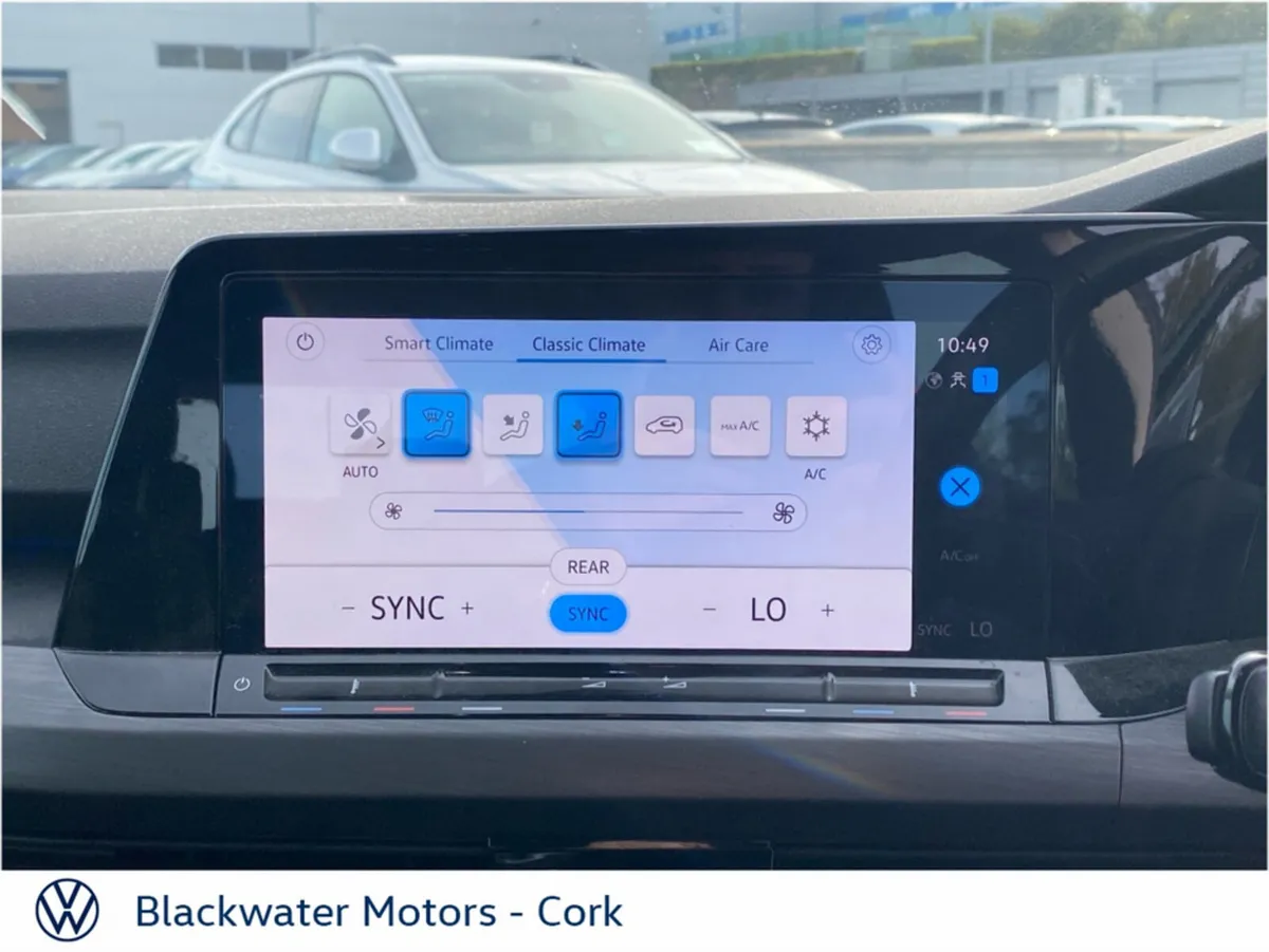 Volkswagen Golf Estate, Diesel, 2022, Blue