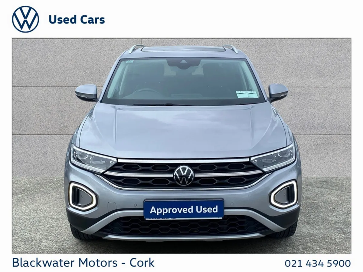 Volkswagen T-Roc SUV, Petrol, 2023, Grey