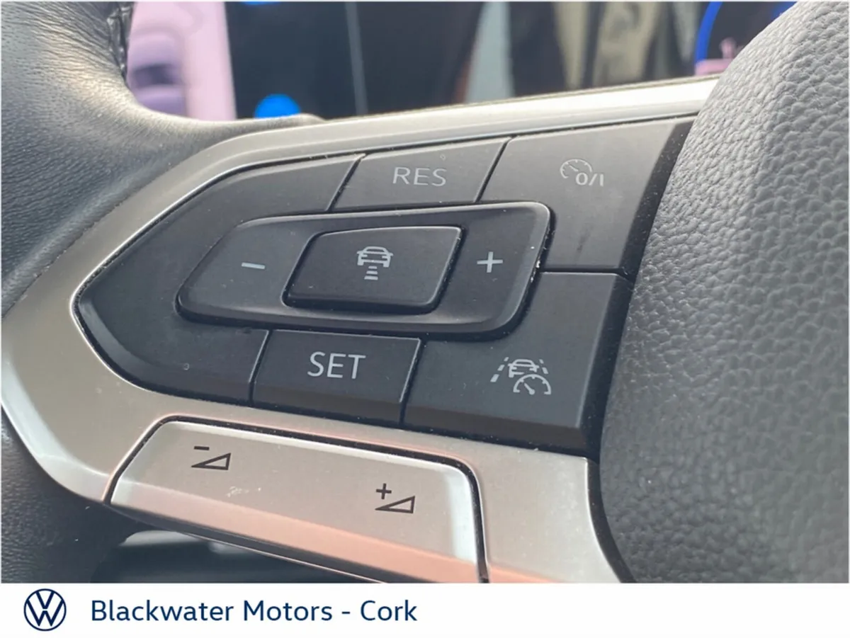 Volkswagen Golf Estate, Diesel, 2022, Blue