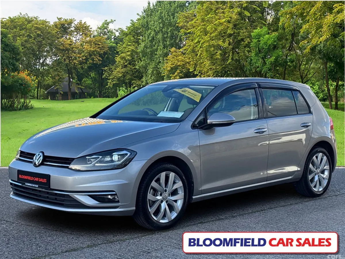Volkswagen Golf Hatchback, Petrol, 2018, Silver