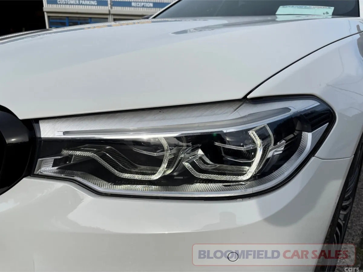 BMW 5-Series Saloon, Diesel, 2017, White