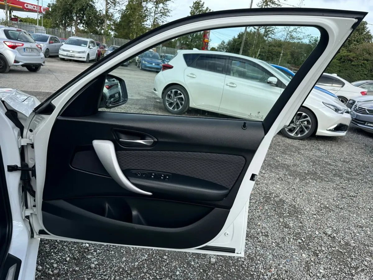 BMW 1-Series Hatchback, Diesel, 2016, White
