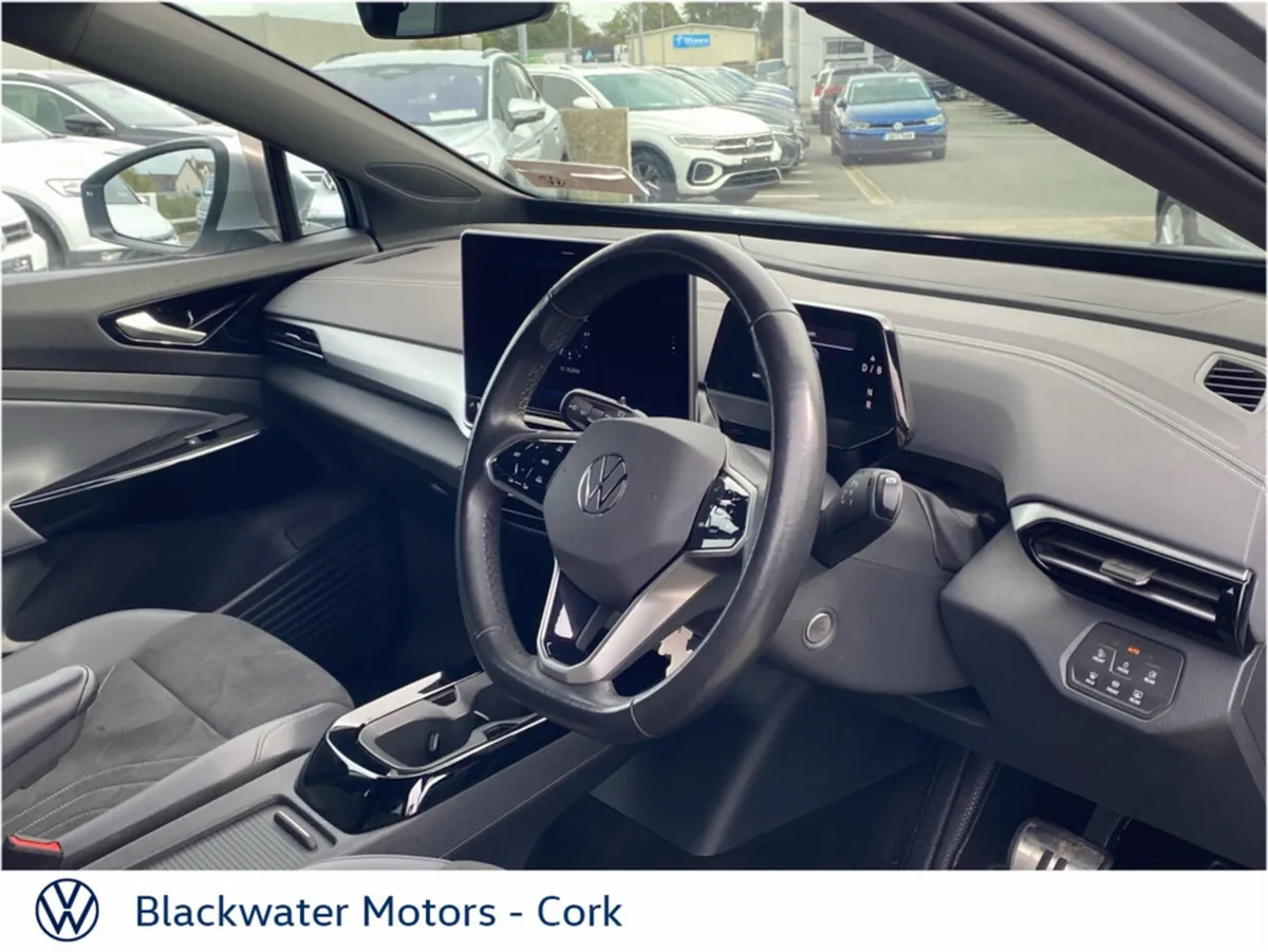 Volkswagen ID.4 Estate, Electric, 2025, Grey