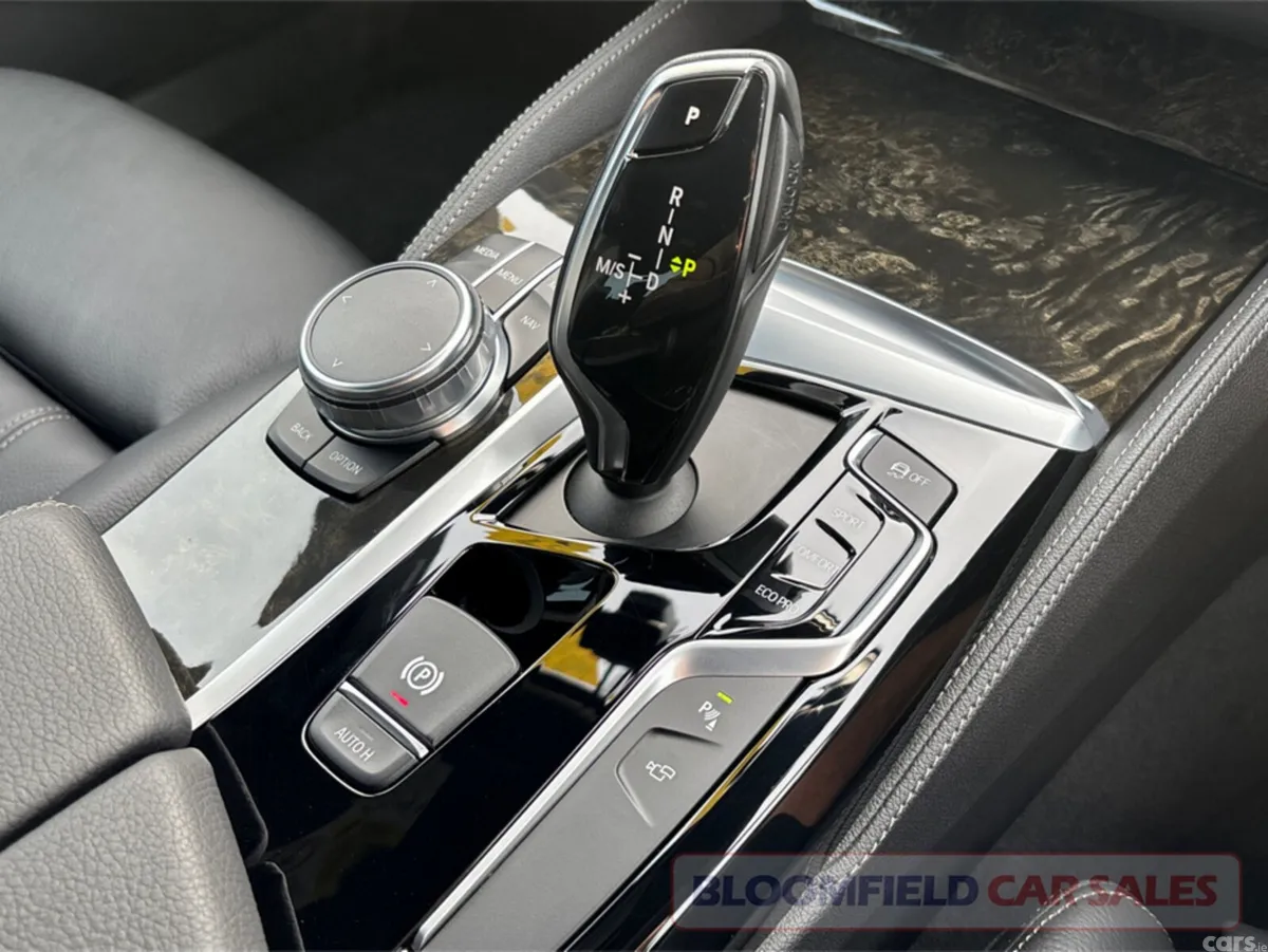 BMW 5-Series Saloon, Diesel, 2017, White