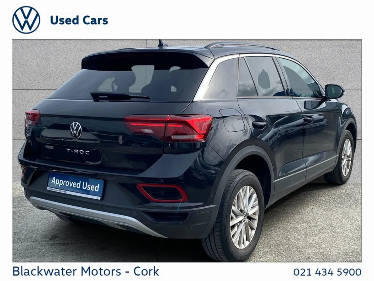 Volkswagen T-Roc SUV, Petrol, 2023, Black
