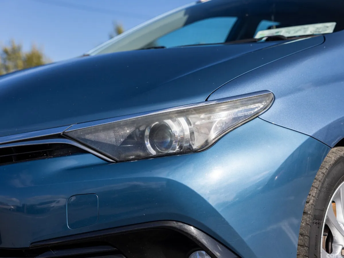 Toyota Auris Estate, Diesel, 2017, Blue