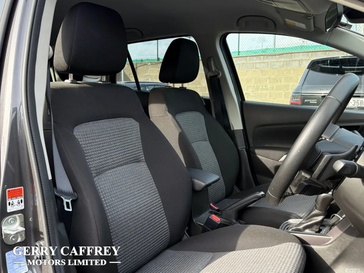 Suzuki SX4 Hatchback, Petrol Hybrid, 2023, Grey