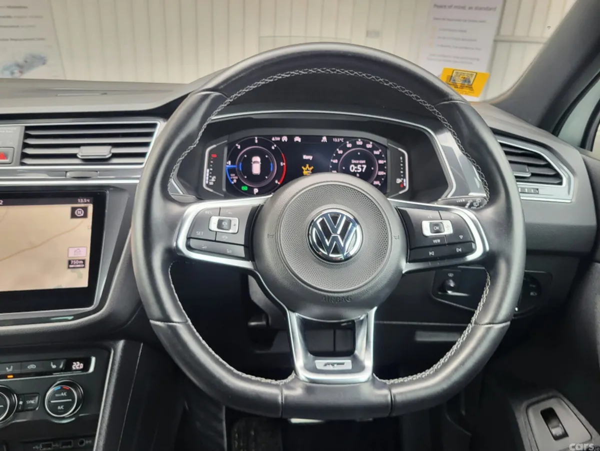 Volkswagen Tiguan MPV, Diesel, 2020, White