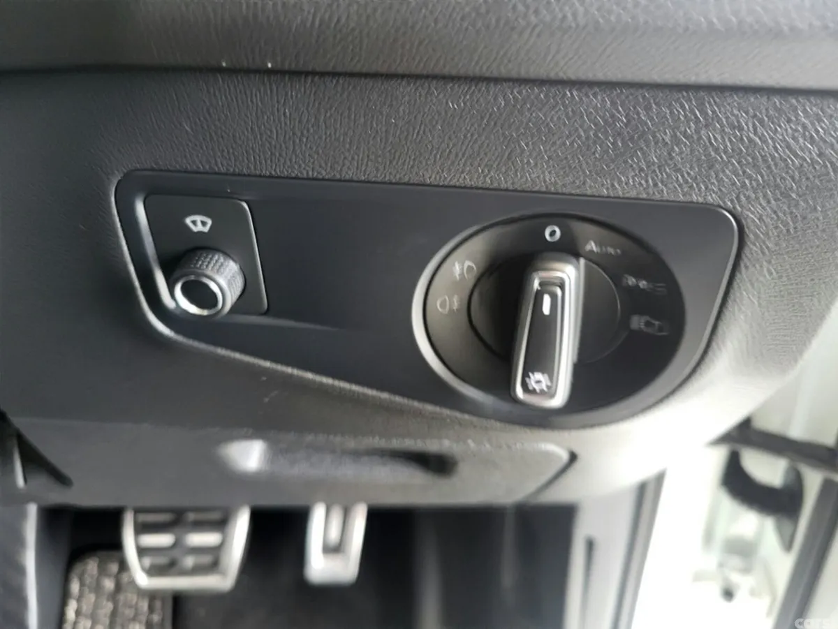 Volkswagen Tiguan MPV, Diesel, 2020, White