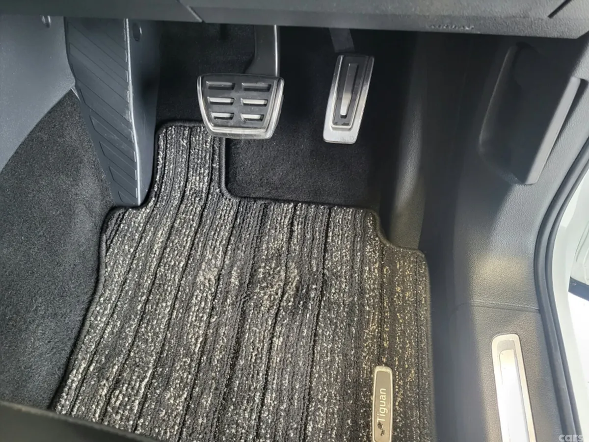 Volkswagen Tiguan MPV, Diesel, 2020, White