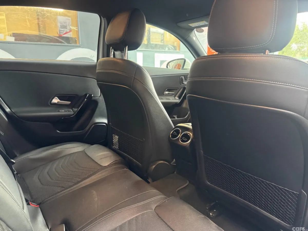 Mercedes-Benz A-Class Hatchback, Diesel, 2019, White