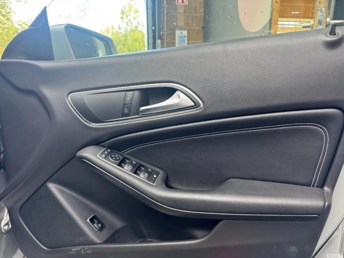 Mercedes-Benz CLA Saloon, Petrol, 2018, Silver