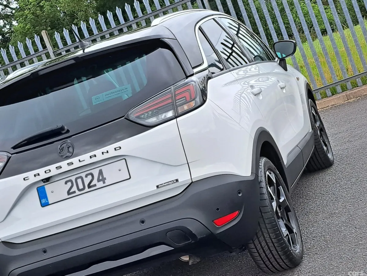 Opel Crossland SUV, Petrol, 2024, White
