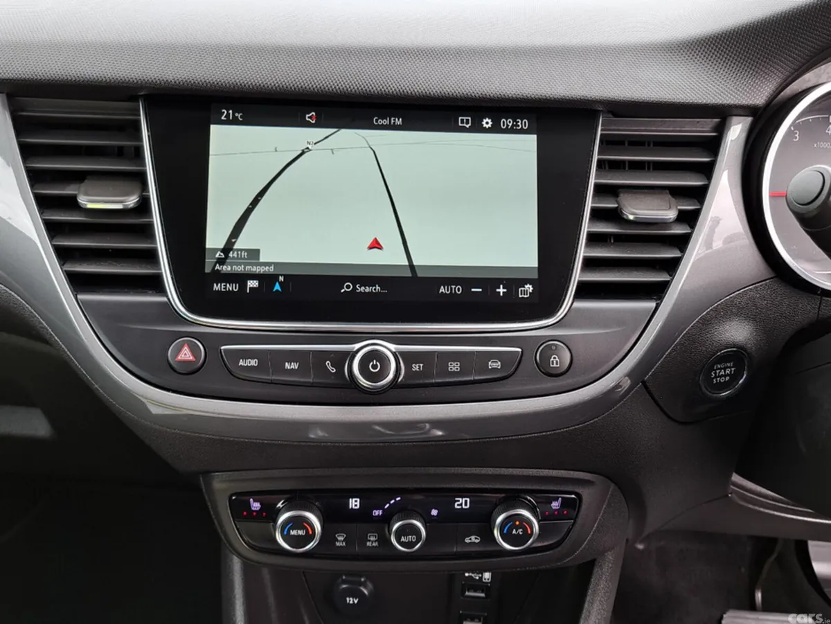 Opel Crossland SUV, Petrol, 2024, White
