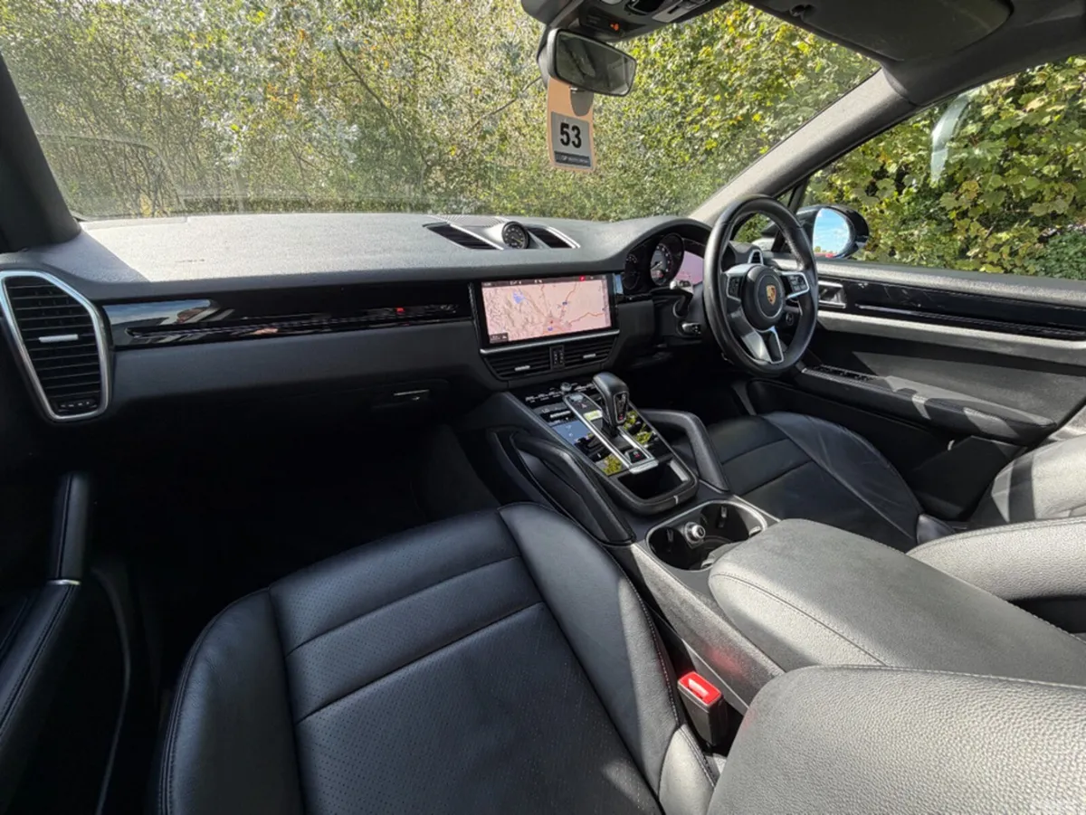 Porsche Cayenne Estate, Petrol Plug-in Hybrid, 2020, Black