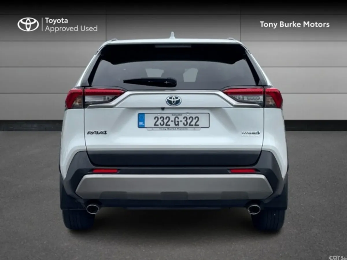 Toyota RAV4 SUV, Petrol Hybrid, 2023, White