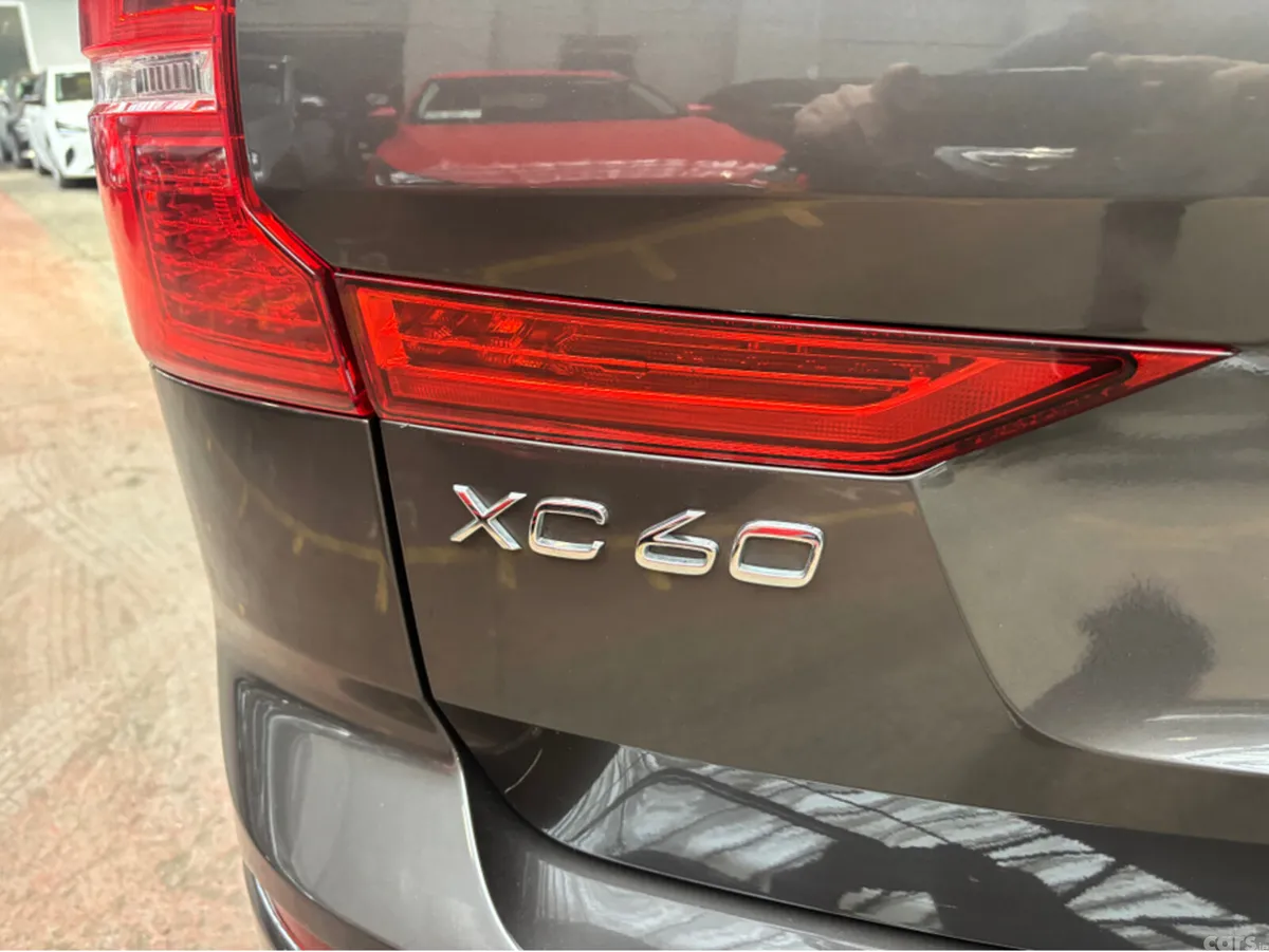 Volvo XC60 SUV, Petrol Plug-in Hybrid, 2023, Grey