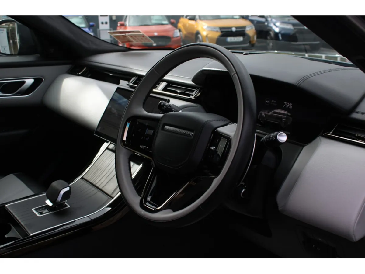 Land Rover Range Rover Velar Estate, Petrol Hybrid, 2025, Blue