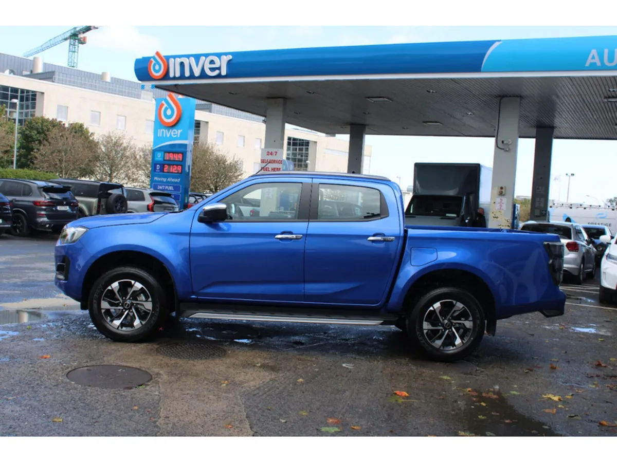 Isuzu D-Max Pick Up, Diesel, 2027, Blue