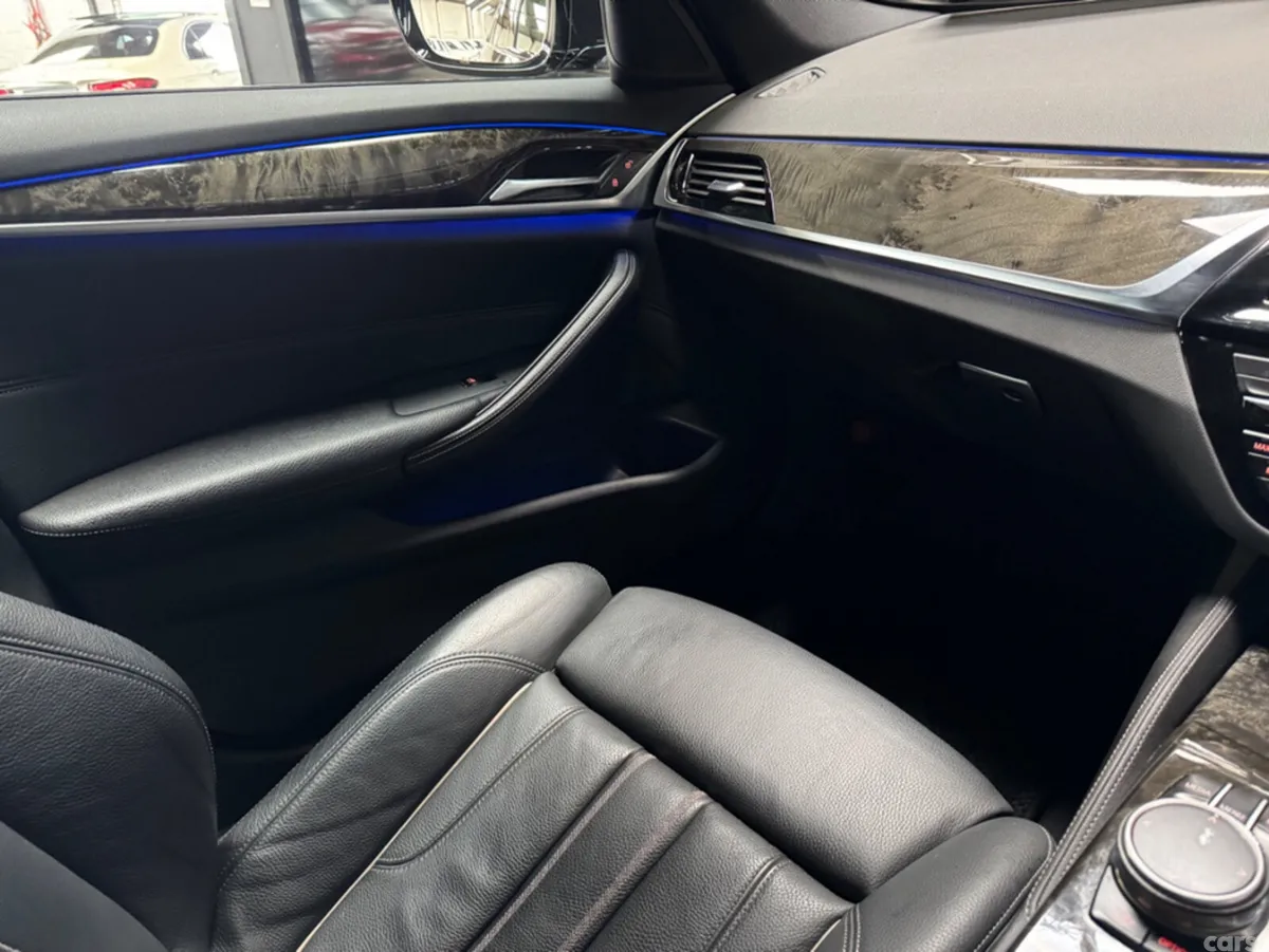 BMW 5-Series Estate, Diesel, 2017, Black