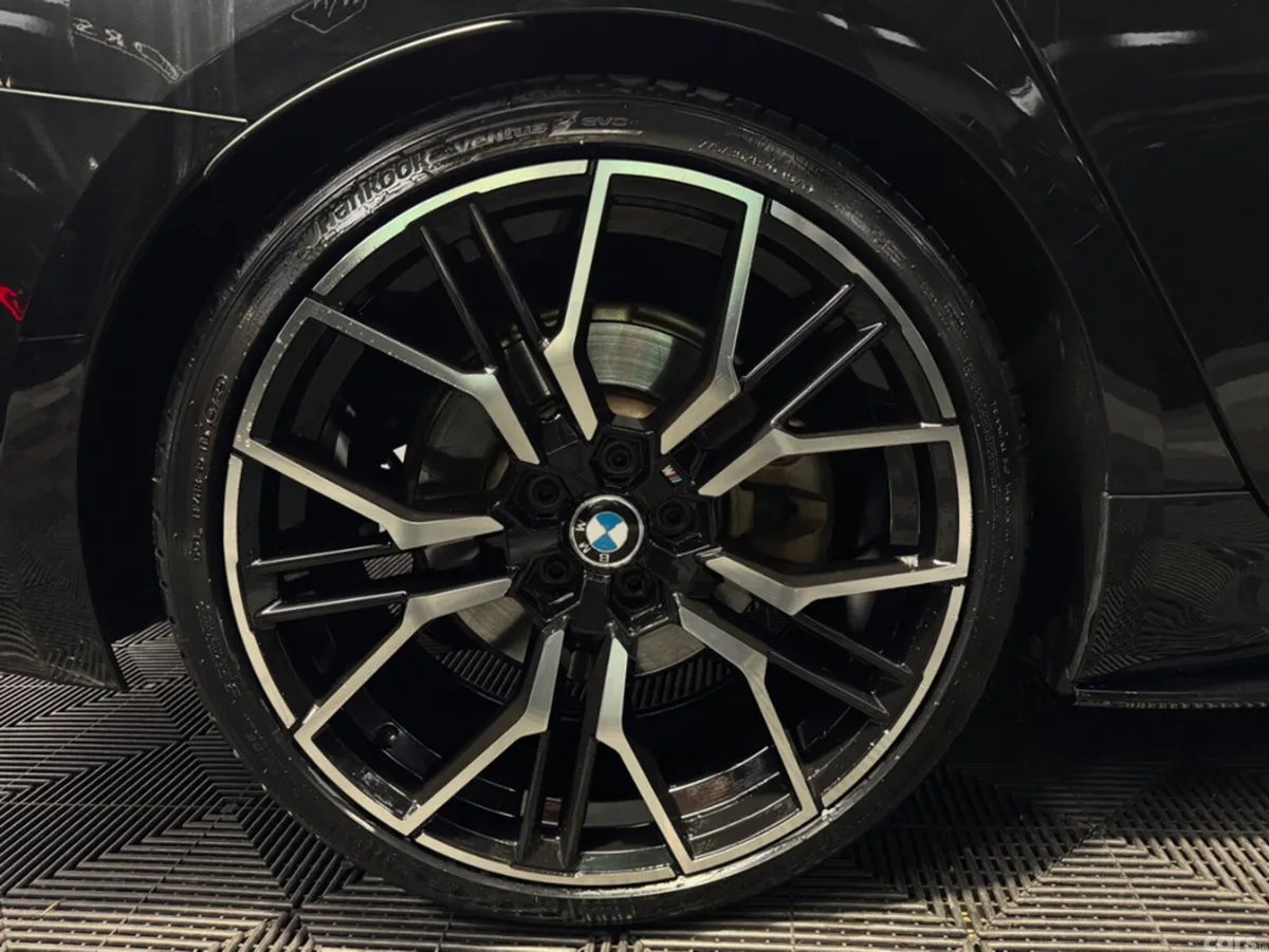BMW 5-Series Estate, Diesel, 2017, Black