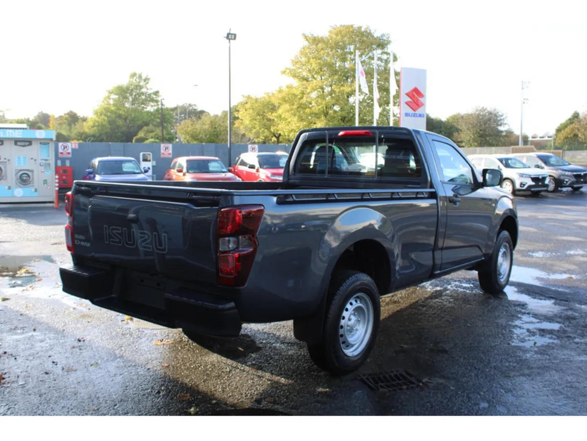 Isuzu D-Max Pick Up, Diesel, 2027, Grey