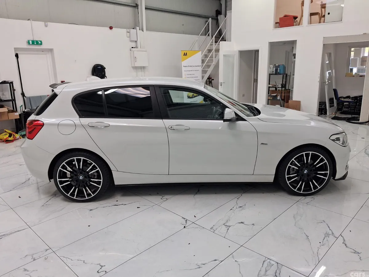 BMW 1-Series Hatchback, Diesel, 2016, White