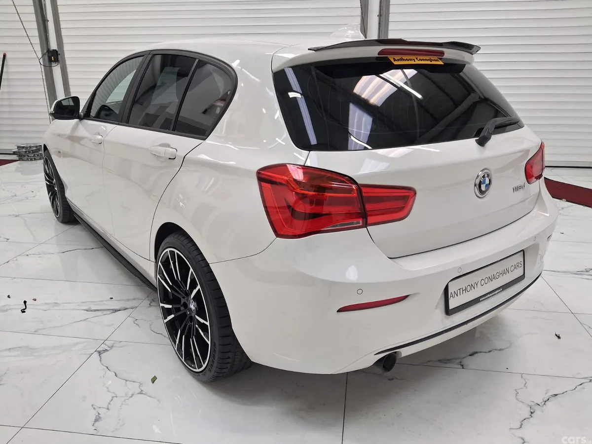BMW 1-Series Hatchback, Diesel, 2016, White