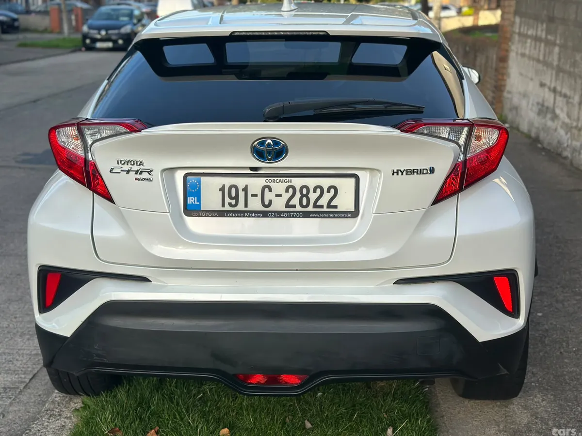 Toyota C-HR Hatchback, Petrol Hybrid, 2019, White