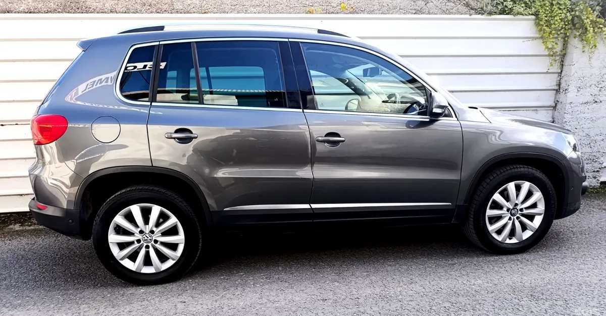 Volkswagen Tiguan SUV, Diesel, 2015, Grey