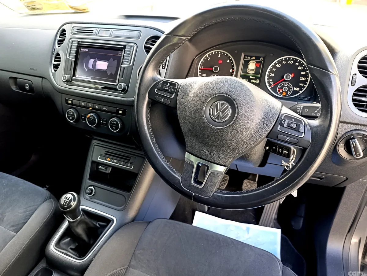 Volkswagen Tiguan SUV, Diesel, 2015, Grey