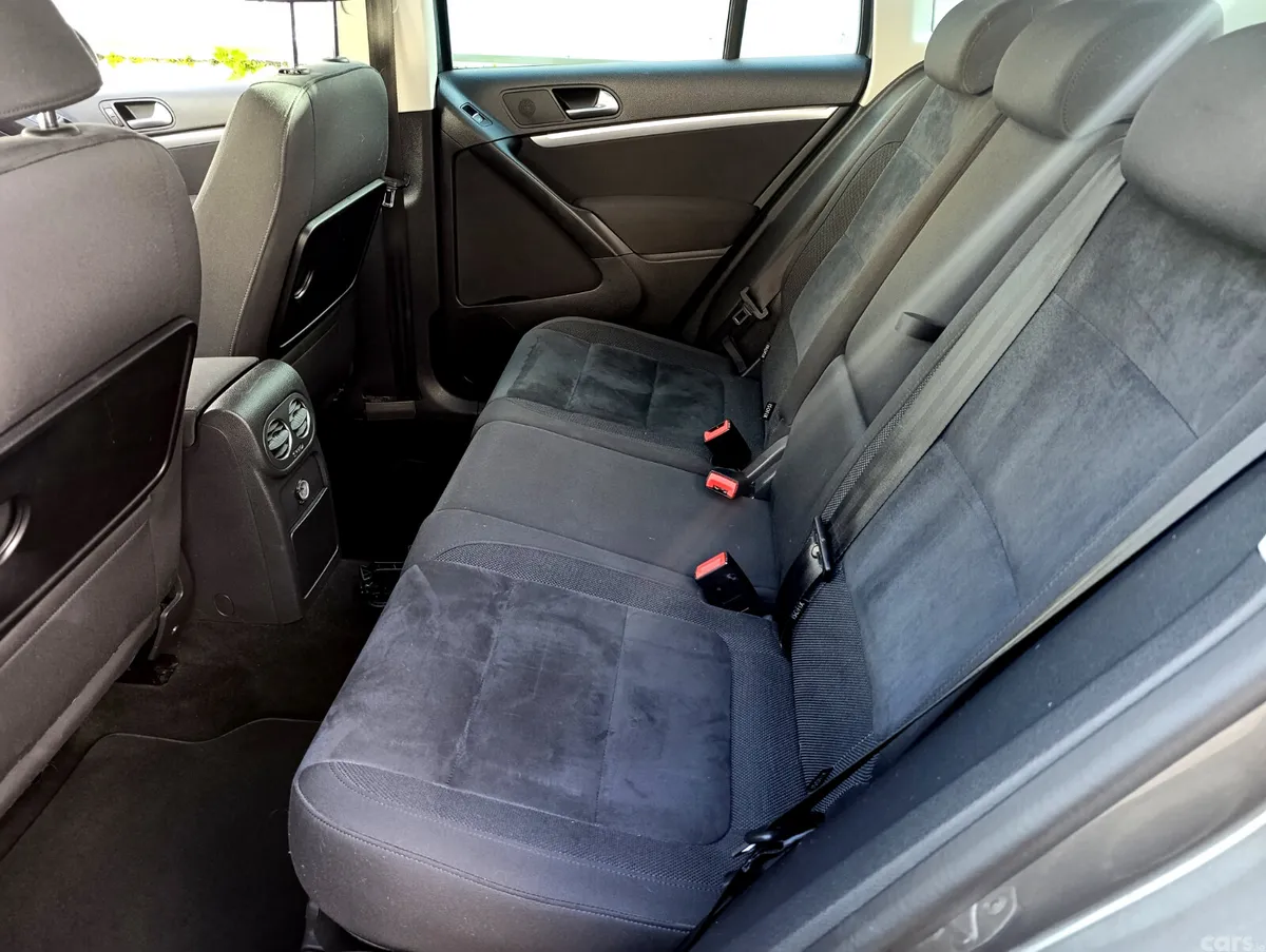 Volkswagen Tiguan SUV, Diesel, 2015, Grey