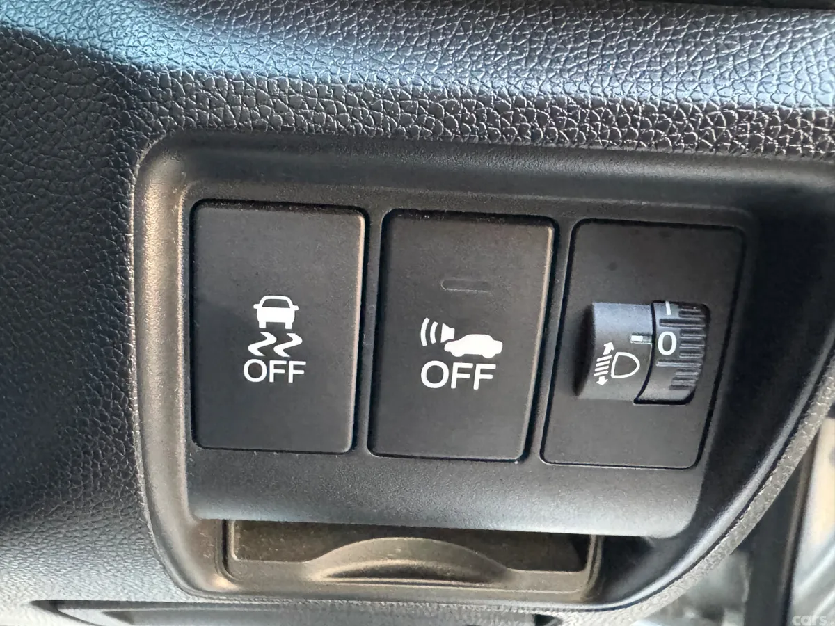 Honda Grace Saloon, Petrol Hybrid, 2015, Silver