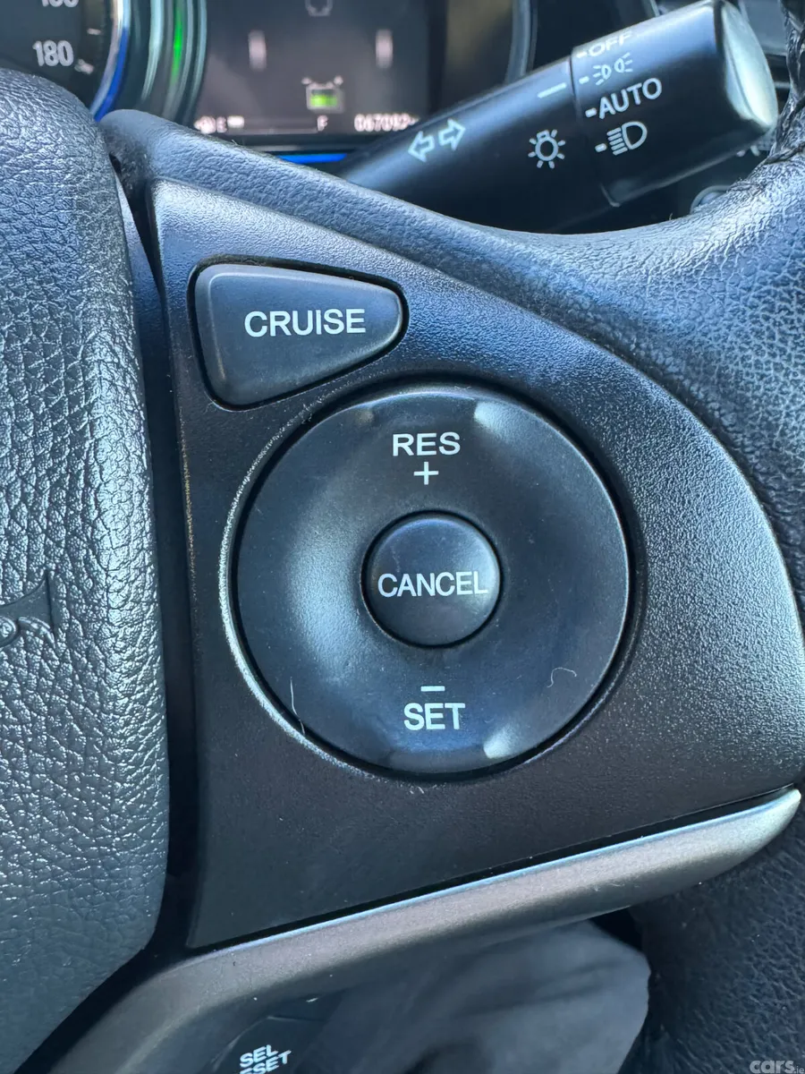 Honda Grace Saloon, Petrol Hybrid, 2015, Silver