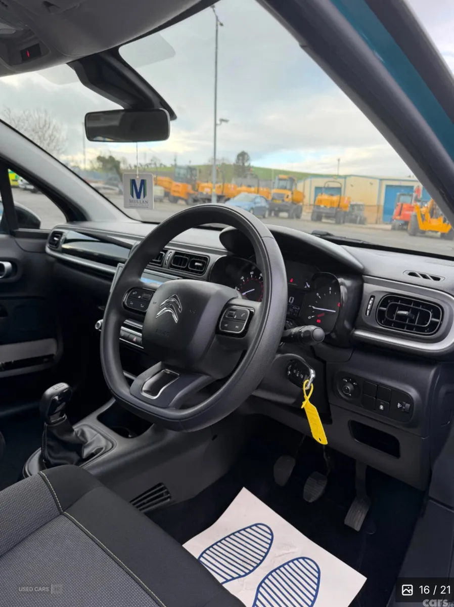 Citroen C3 Hatchback, Petrol, 2021, Blue